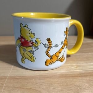 Disney Winnie the Pooh Ceramic Mug Cup Pooh Eeyore Tigger and Piglet Daisy Chain